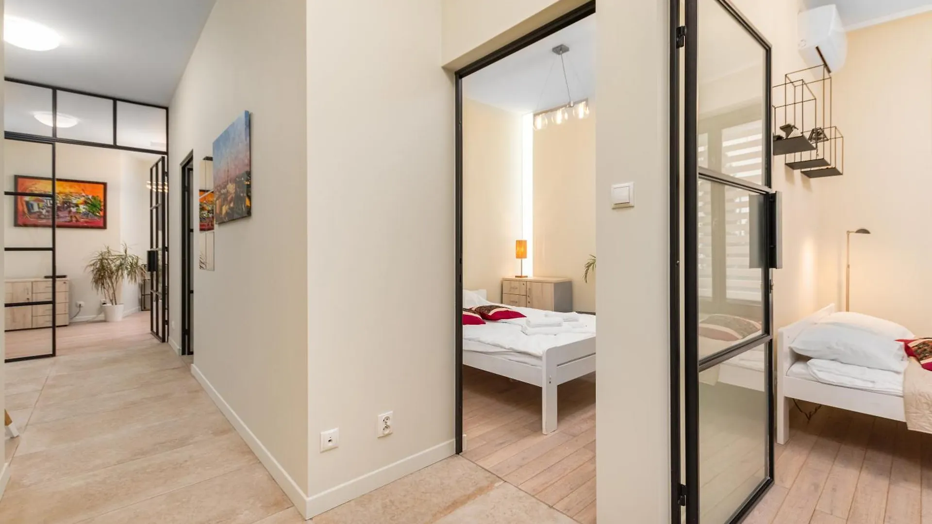 Solec 24 By Homeprime Warsaw Apartment