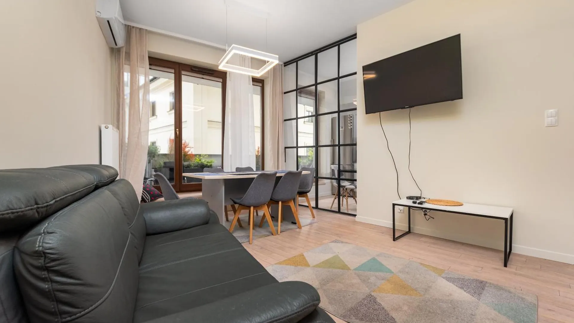Apartment Solec 24 By Homeprime Warsaw