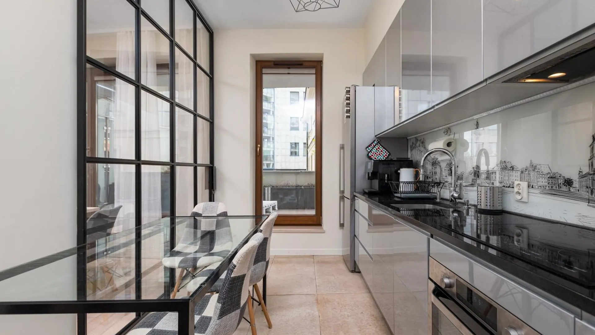 Solec 24 By Homeprime Warsaw Apartment