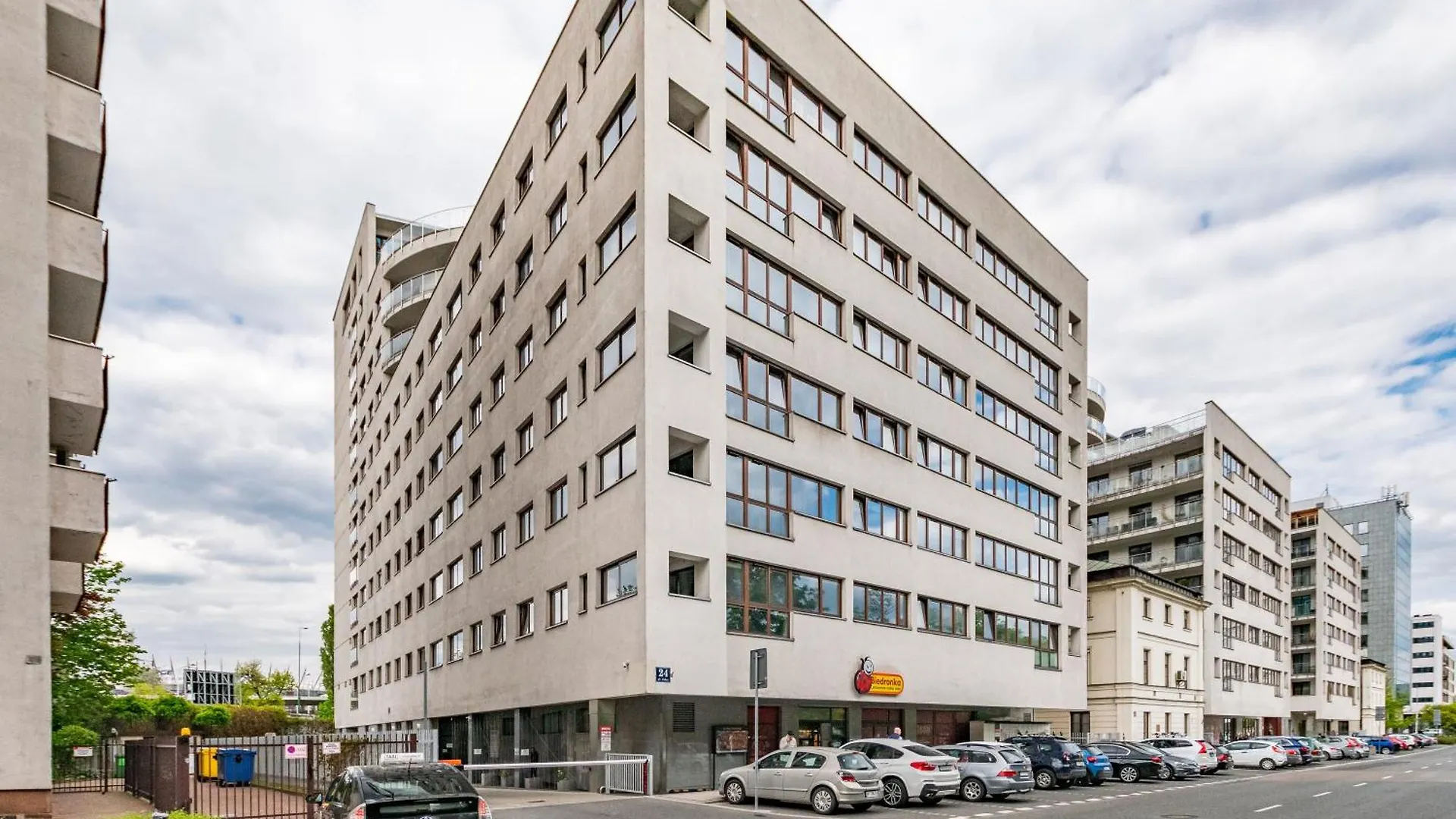 Solec 24 By Homeprime Warsaw 0*,